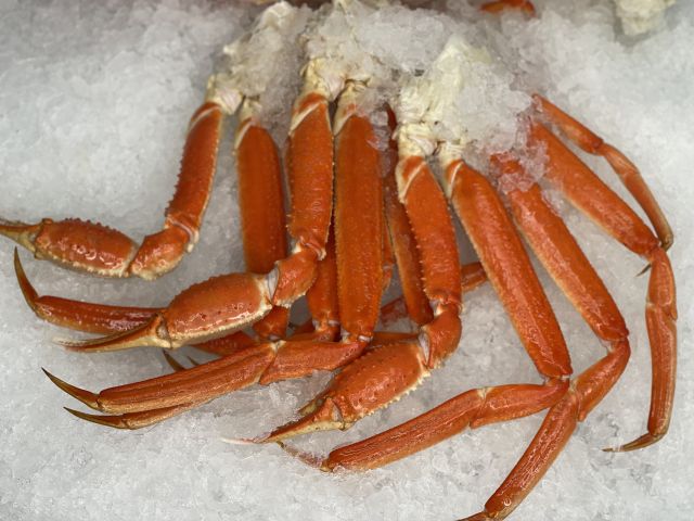 Jumbo Snow Crab Legs